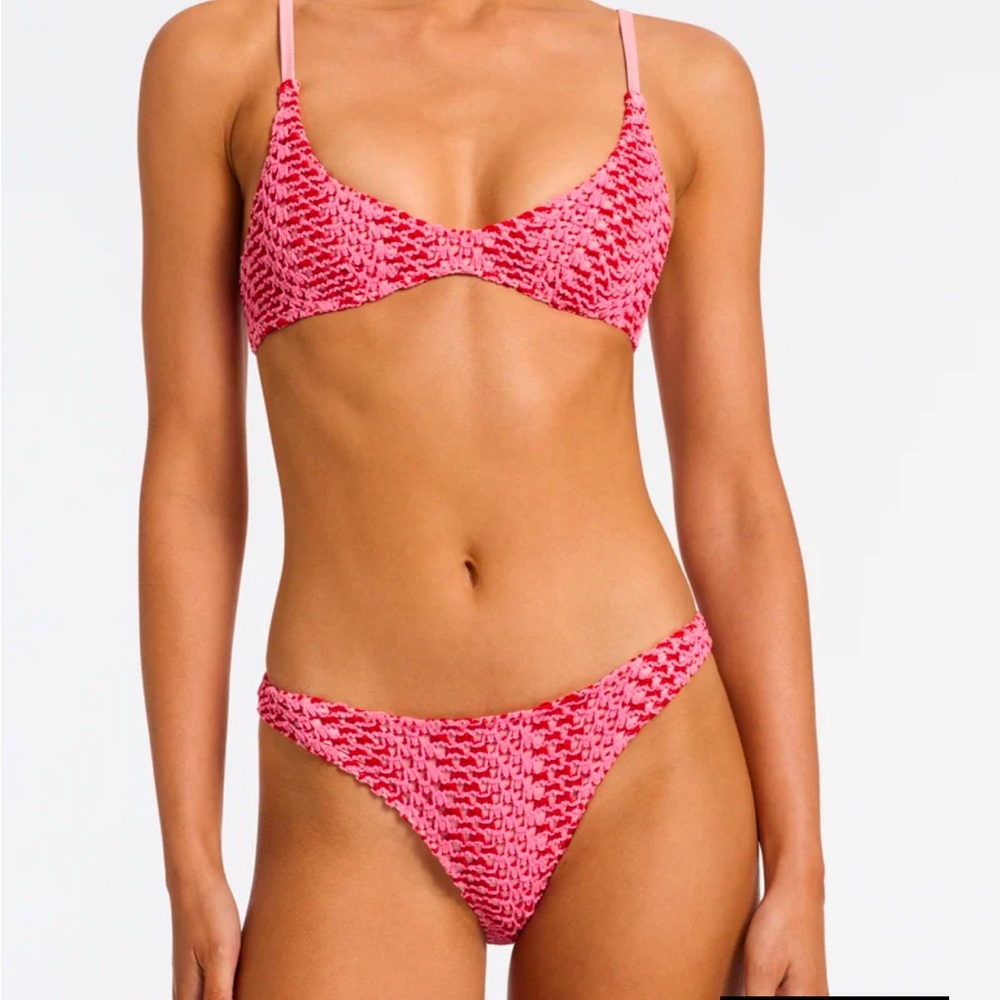 Crotchet pink triangl bathing suit set